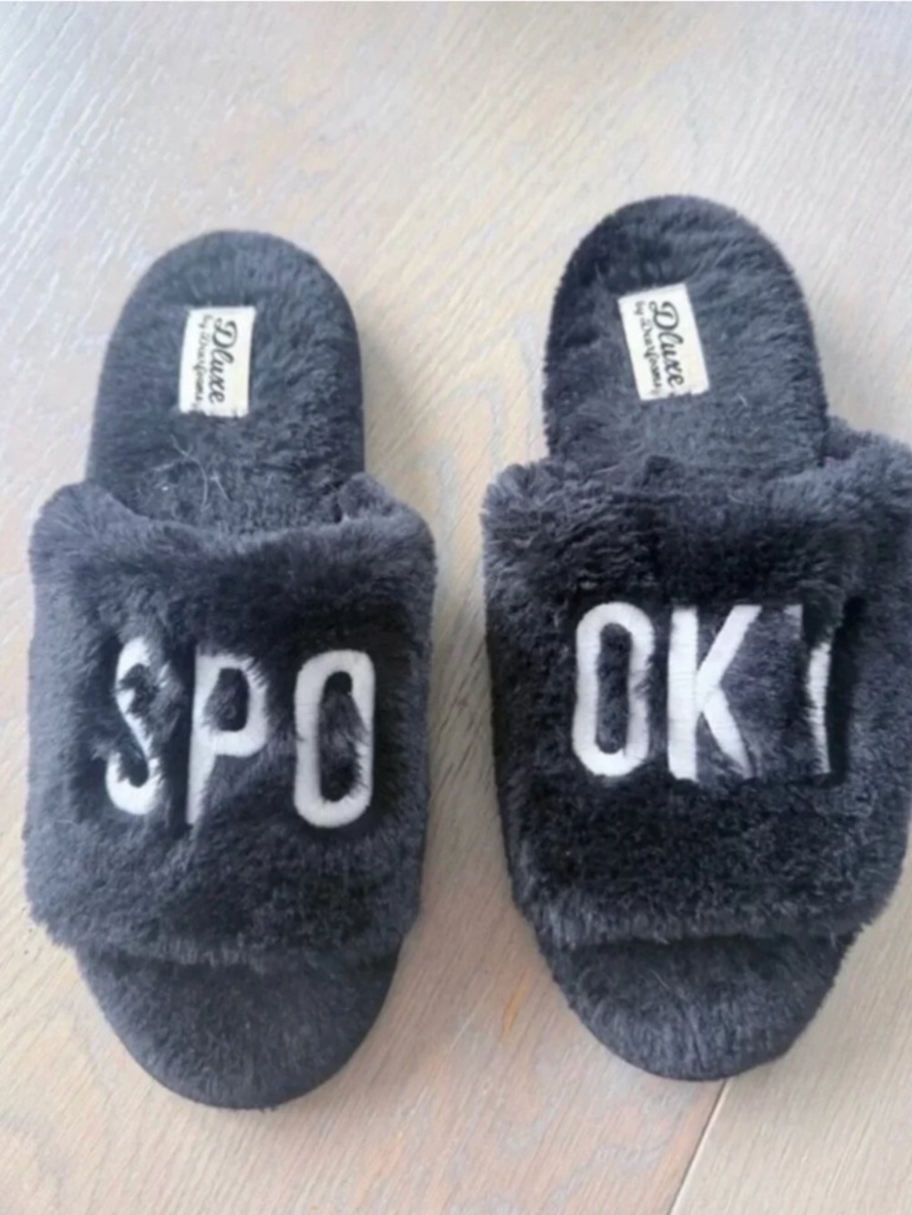 Dear-foams spooky 👻 Furry Slippers Womens